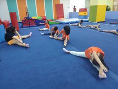 -蜩动儿童运动成长馆(恒生万鹂广场店)