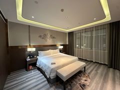 -乔治莫兰迪酒店(济南解放路山东大学店)