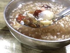 -白翔甜食店