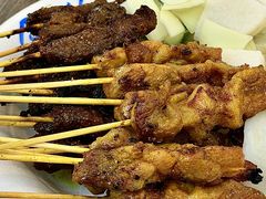 -东海岸人工湖美食村
