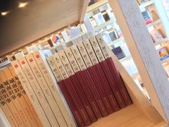 -猫的天空之城概念书店(北戴河蔚蓝海岸店)