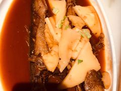 镇店黄鱼烩年糕-绿茶餐厅