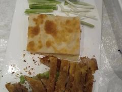 京味香酥肘-大碗居·烤鸭·鱼头泡饼(天坛东门店)