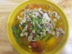 -乡村鸡杂米线(汉渝路店)