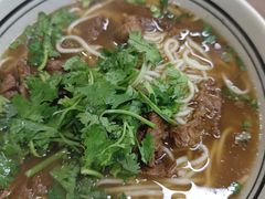 -小马牛肉面·牛骨熬制(南京博物院店)