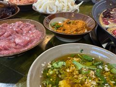 -黄潇洒老火锅(九眼桥宏济巷店)