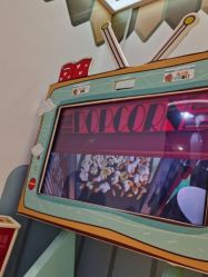 -多多淘儿童体验中心(重庆来福士店)