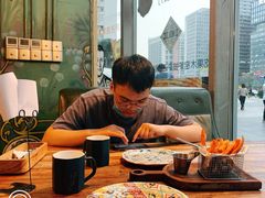 -I HOLIC艾豪丽披萨(KKone店)