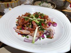 现杀稻田蛙-映山红鲜货火锅(鱼嘴店)