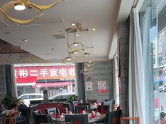-忘情水鱼头·鲜鱼火锅(滨江中路店)