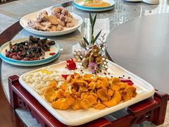 -茂名熹龙国际大酒店(人民广场高铁站店)