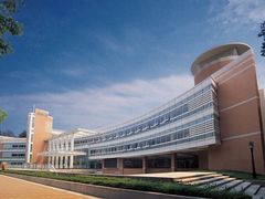 -广东外语外贸大学(白云山校区)