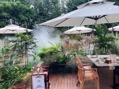 -墨居上隐·院子里火锅(峨眉店)
