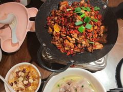 -味上湘菜馆(岳麓山店)