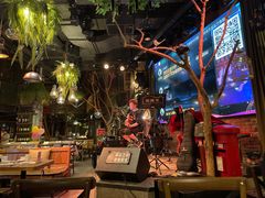 -胡桃里音乐酒馆(环亚凯瑟琳广场店)