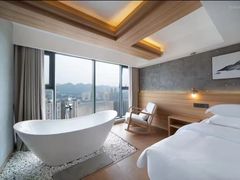 -闲隅江景艺术酒店(解放碑洪崖洞总店)
