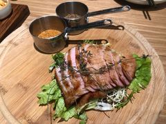 炭烧猪颈肉-小大董·烤鸭(凤凰汇店)