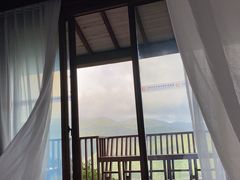 -三亚亚龙湾人间天堂鸟巢度假村