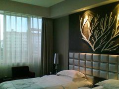 -昆明朗威酒店(昆明站火车站双桥夜市风情街店)