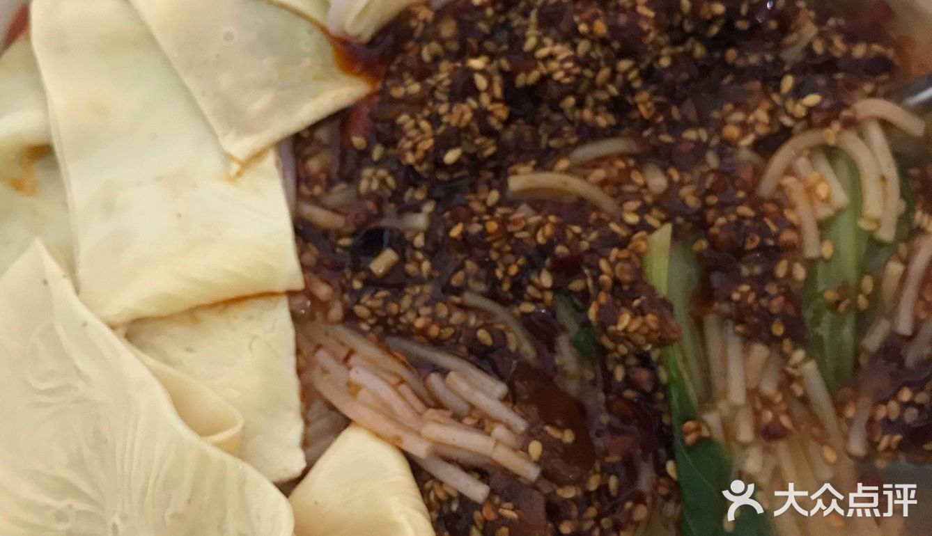 油→孜然粉→椒盐→辣椒粉海鲜粉→烧烤酱→油