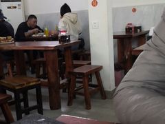 大堂-宝瑞门钉肉饼店