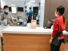 -麦当劳(百联西郊购物中心店)