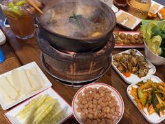 -阿润打边炉·鲜切鸡煲(华漕店)
