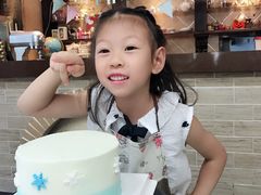 冰雪奇缘生日蛋糕8寸冰山款-咖咖熊蛋糕定制·蓝风车动物奶油