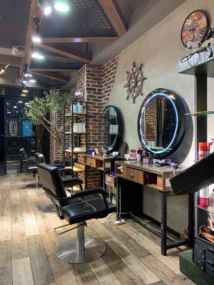 嘉琪造型(二分店)-"【项目】剪发剪发,效果还不错,说的要求.