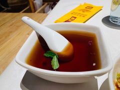 乌龙冰粉-巴奴毛肚火锅(六天地店)