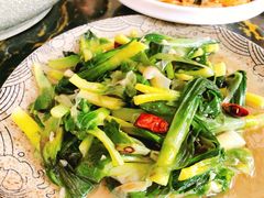 -跃进桥火烧鸡(怒江西岸店)