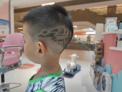 -星咔萌StarCamo儿童剪发(芳圆里IDMALL品牌形象店)