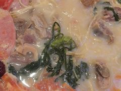 -阿婆情腊排骨火锅(金虹路店)