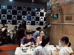 大堂-昱龙大盆牛蛙馆(三兴街总店)