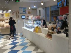 -85度C(生甜甜圈研究工坊·上海局门店)