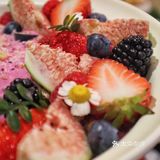 和喜欢的人一起吃饭，连空气都会变得浪漫！