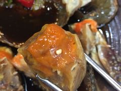 -咸草酱蟹