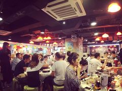 -鲜入围煮花胶鸡海鲜火锅