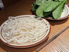 -纳鲁孜·新疆特色餐厅(上海悦荟广场店)