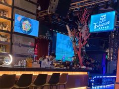 -Famous肥猫墨西哥音乐餐吧(五棵松华熙LIVE店)