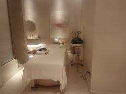 -依霖 艺术 SPA
