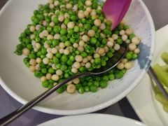 甜豆炒鸡头米-松鹤楼(月坛店)