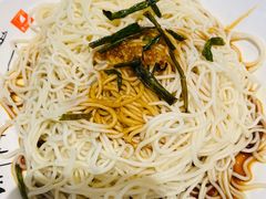 -东方既白(虹桥机场店)