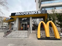 -麦当劳(南京路2店)