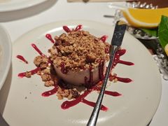 鹅肝慕斯配莓果果酱-CAPARESH開府莱舍(望京金辉店)