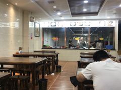 -老马家牛羊肉泡馍(凤华路店)