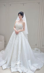 -LOVE SHINE婚纱·红鼎庄龙凤褂·妈妈装定制