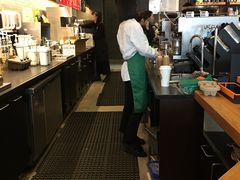 -星巴克臻选(济南万达店)