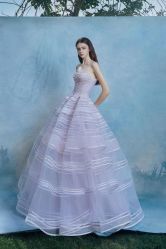 -Renee芮亦婚纱