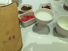 -尘香•传统川菜(创汇首座店)
